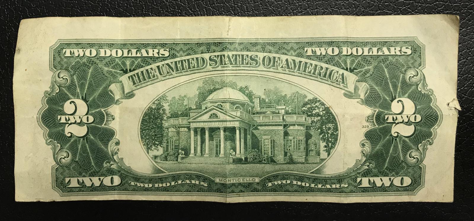2-Dollar-Bills